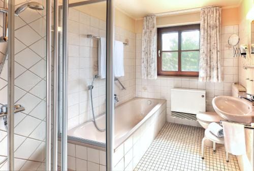 Landhotel Lutz UG Hotel in Baden-Württemberg