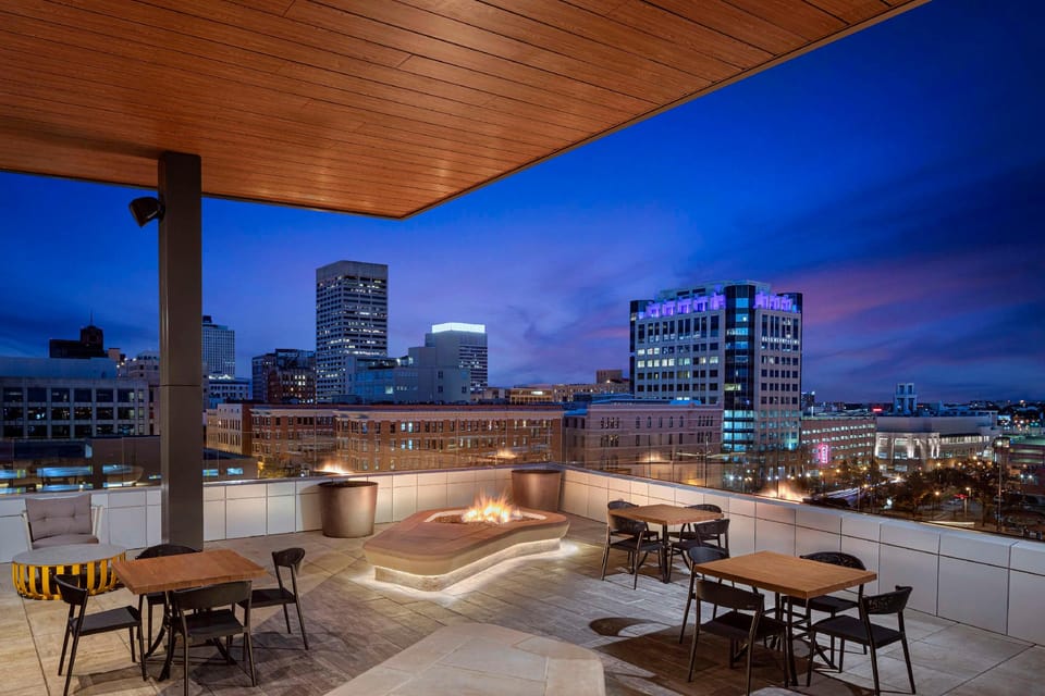 Hyatt Centric Beale Street Memphis Hotel in Memphis