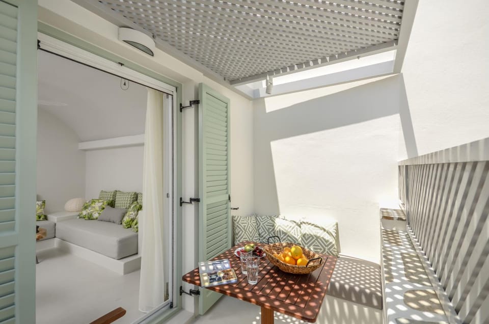 Antony Suites (Adults Only) Apartment hotel in Naxos