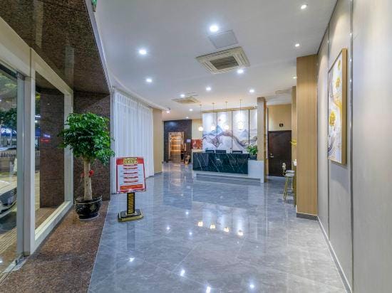 Yisu Qingju Hotel (Ningbo Fenghua Dacheng Road store) Hotel in Zhejiang