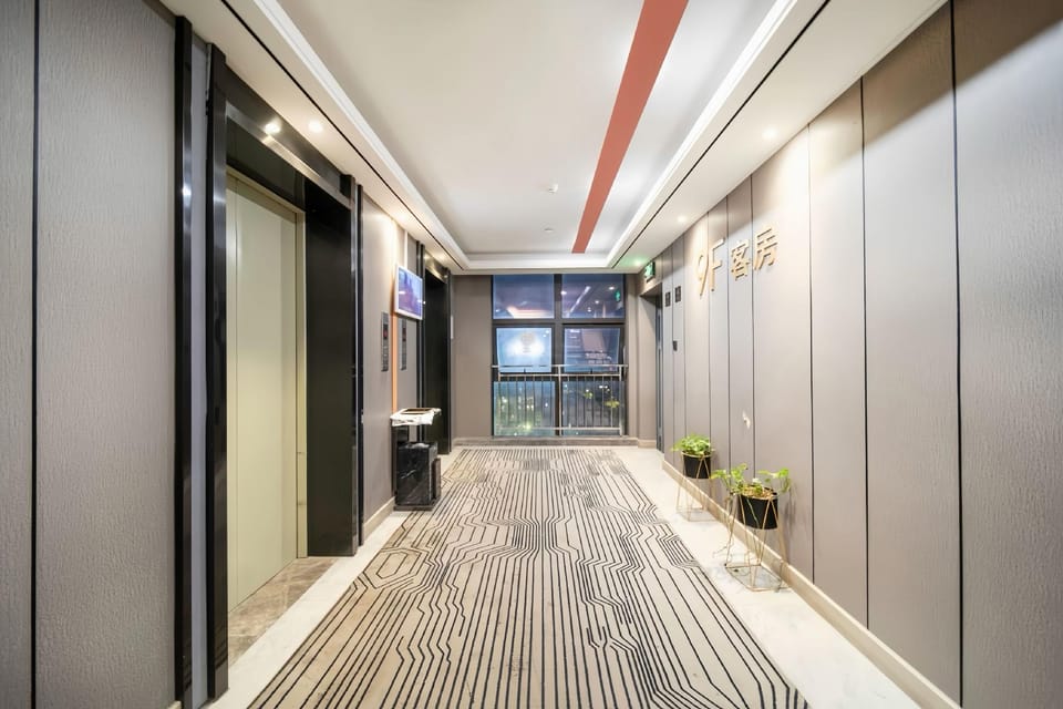 Lvyue Luxury Hotel Hotel in Zhejiang