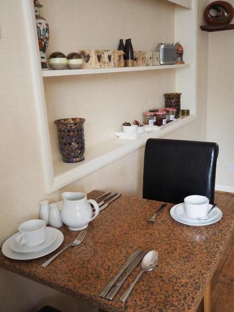 High Hedges Guest House Hotel in Oxford