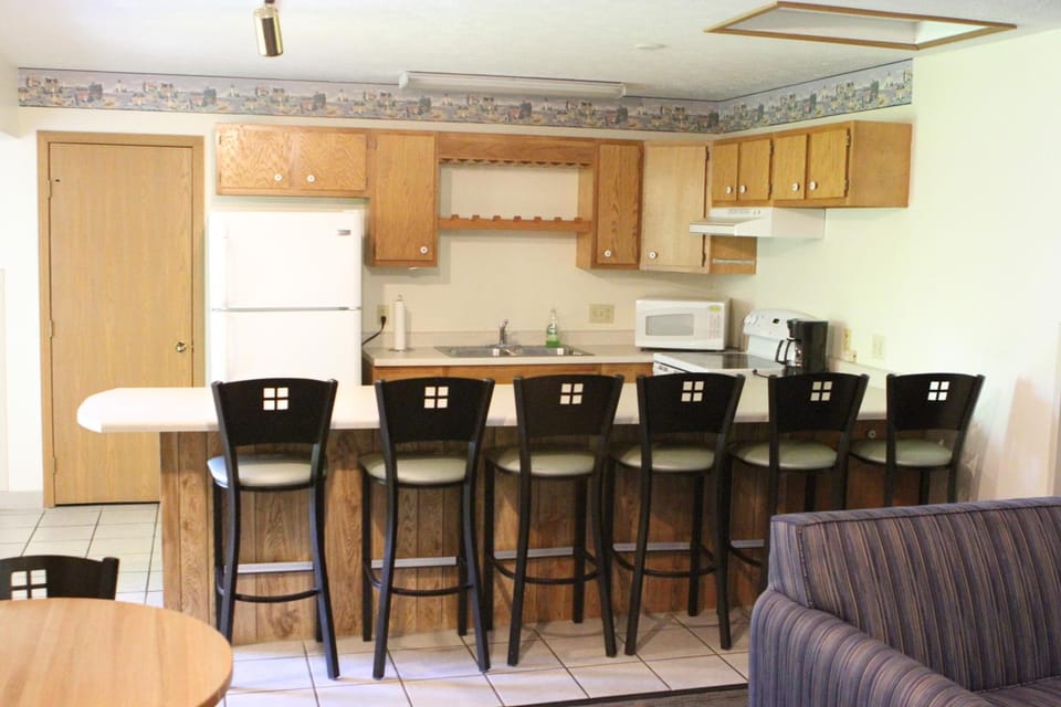 Bay Lodging Resort Resort in South Bass Island