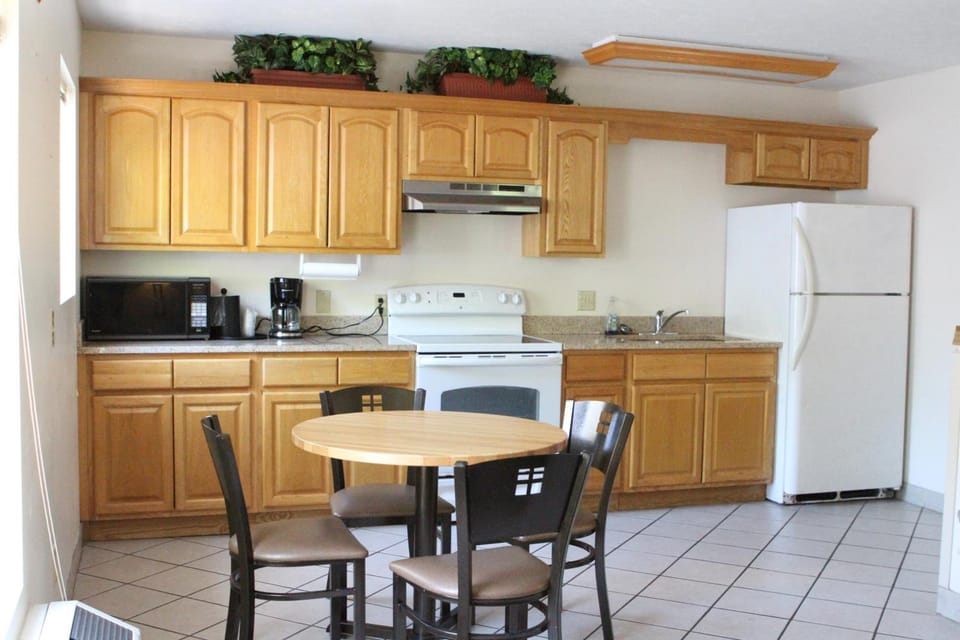 Bay Lodging Resort Resort in South Bass Island