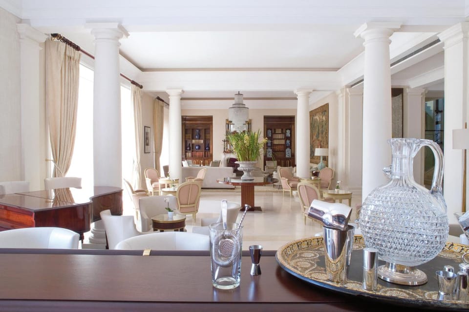 Bar/lounge