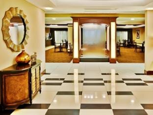 Holiday Inn Express Hotel & Suites Crawfordsville By IHG Hotel in Crawfordsville