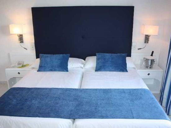 Club Cala Pada Hotel in Ibiza