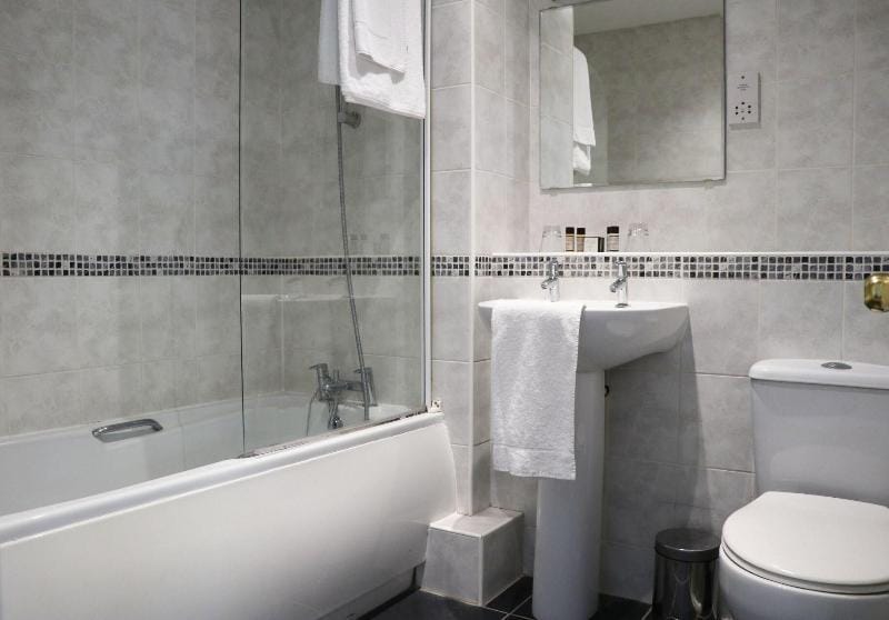The Lion Pub with Rooms Hotel in Belper
