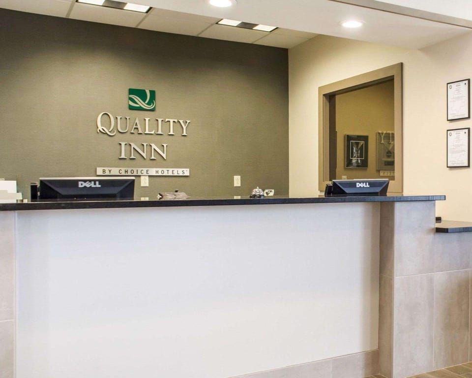 Quality Inn Geneseo Hotel in Geneseo