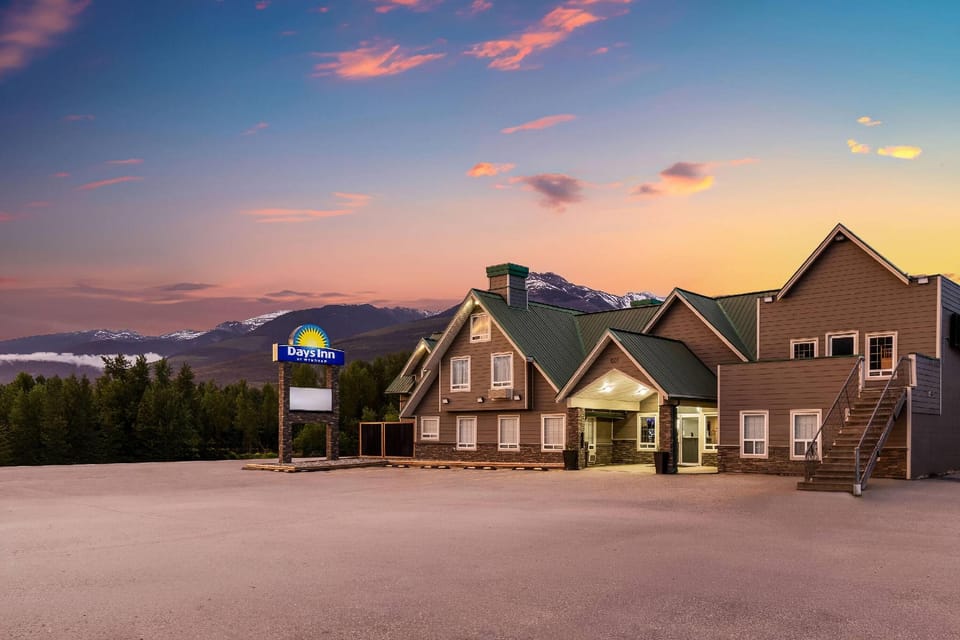 Days Inn by Wyndham Valemount Hotel in Valemount