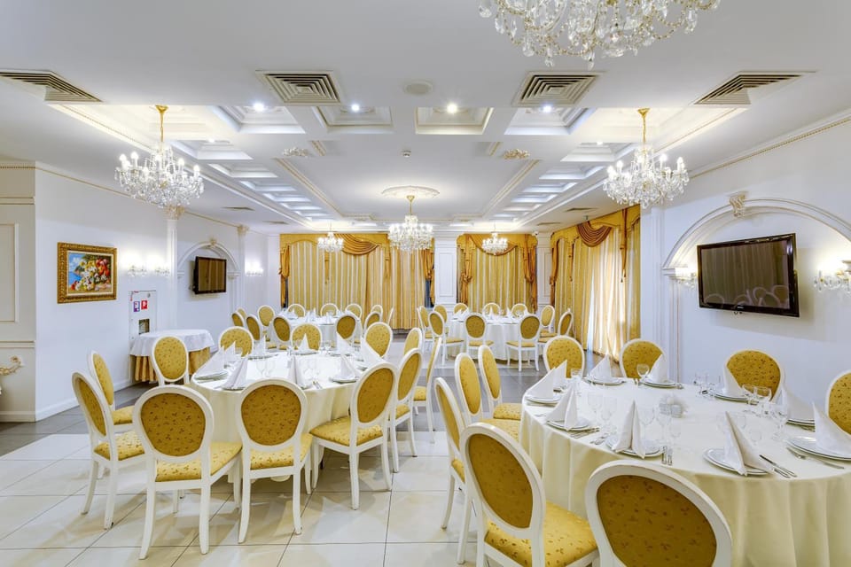 Bratislava Hotel in Kiev City - Kyiv