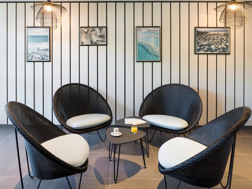 Operalia Hotel les Pins Hotel in Balaruc-les-Bains