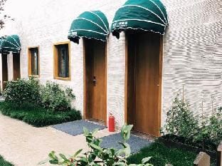Yuejuguan Jiayuan Guesthouse Hotel in Jiangsu