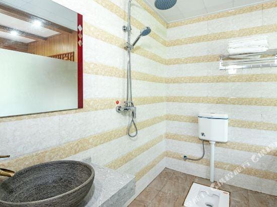 Liangnonglou Guesthouse Hotel in China