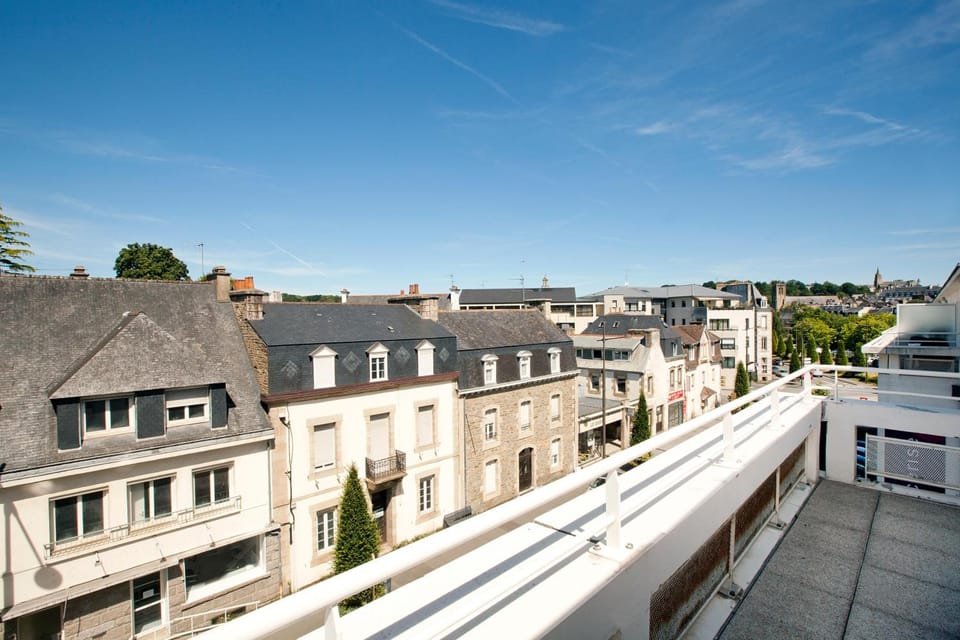 Brit Hotel Confort Lannion Centre Gare Hotel in Lannion