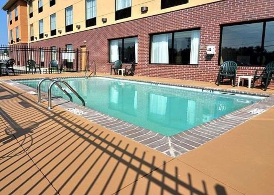 Comfort Inn & Suites Atoka-Millington Hotel in Tennessee