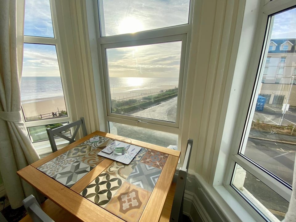 Beaconsfield Holiday Apartments Hotel in Bridlington