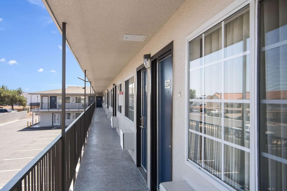 Motel 6 Moreno Valley - Riverside March Air Base Motel in Moreno Valley