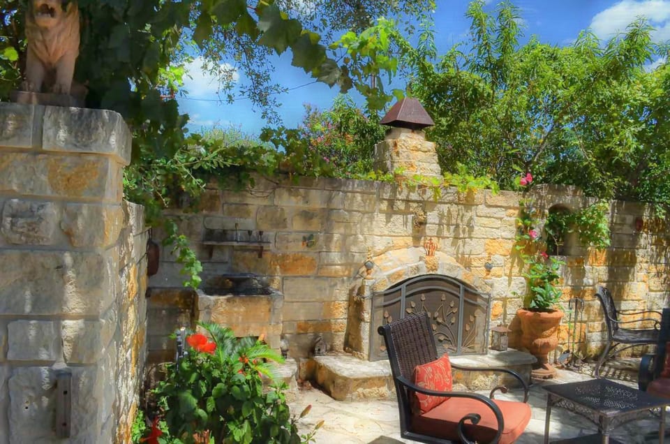 Rarumpelpunzeldornaschenwittchen Hotel in Rio Grande