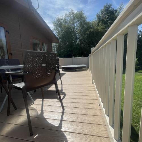 Springwell Lodge With Hot Tub Lodge in England