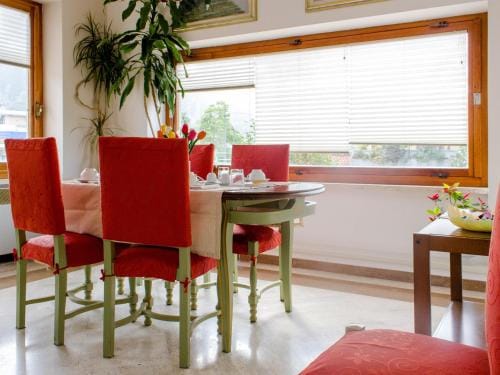 sopra al FORTE Hotel in Pietrasanta