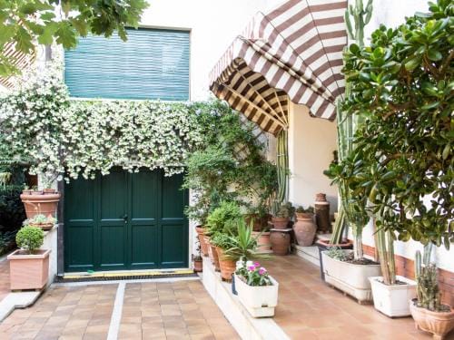 sopra al FORTE Hotel in Pietrasanta