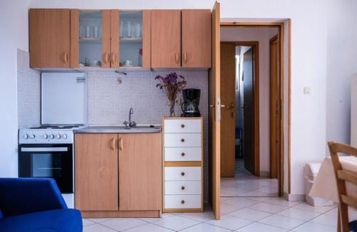 Apartments Jasko 2895 Hotel in Lika-Senj County