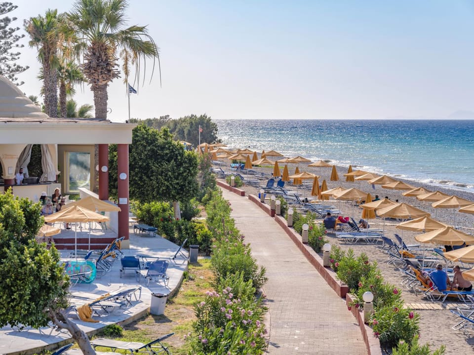 Sunshine Rhodes Hotel in Ialysos
