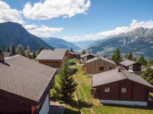 Gruppenhaus im Walliser Alpstyle Hostel in Canton of Valais