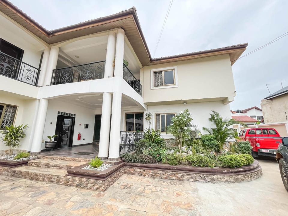 Eden Vale Hotel Hotel in Accra