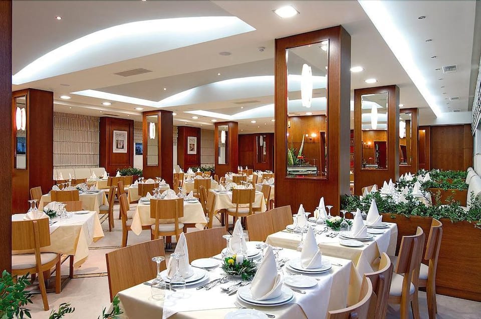 Cretan Dream Royal Luxury Suites Hotel in Crete