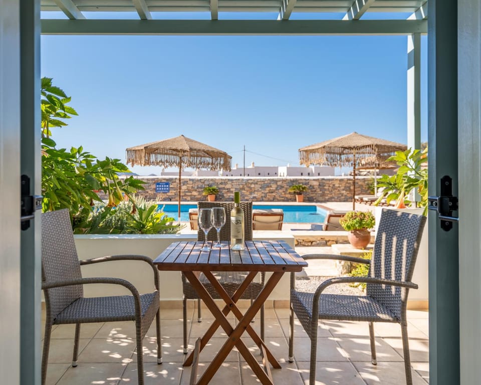 Aeolos Hotel Hotel in Koufonisia