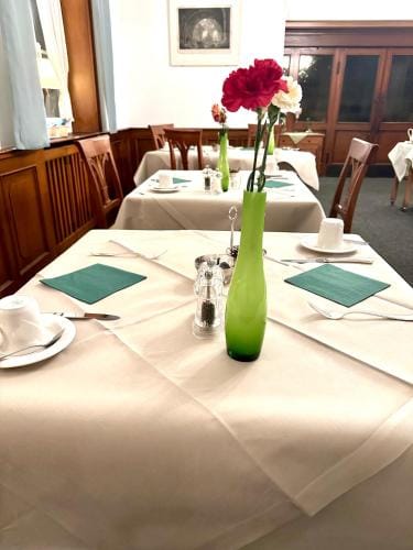 Landgasthof Rebstock Weil am Rhein / Basel Hotel in Weil am Rhein