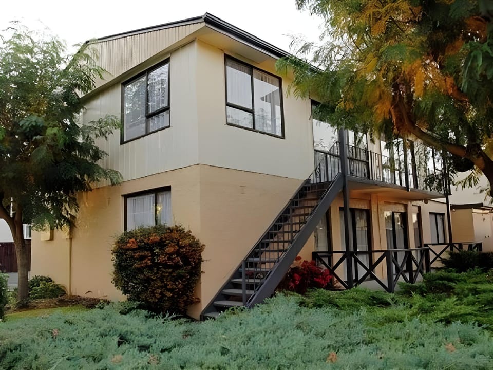 Avalon Motels Motel in Christchurch