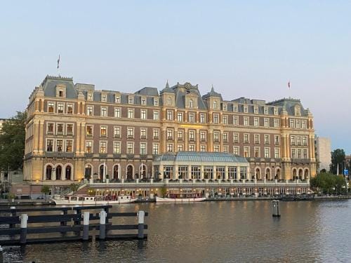 JoyJoyJoy the White Wilde ecolicious studio in a historic Canalhouse from 1799 with terrace at the c Hotel in Amsterdam