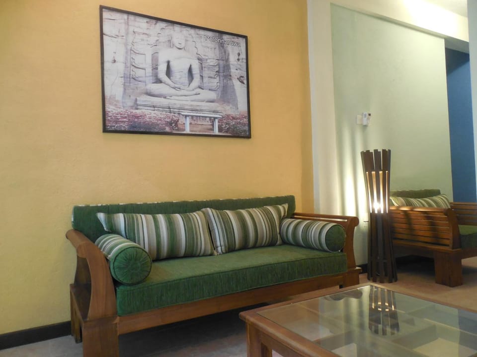 Silver Lepard Kandy Hotel in Gangawatakorale