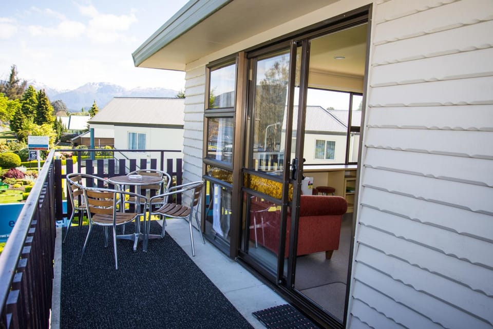 Edgewater Motel Motel in Te Anau
