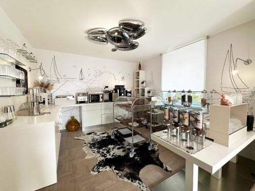 SK Active hotel - ex Garni Hotello Hotel in Riva del Garda