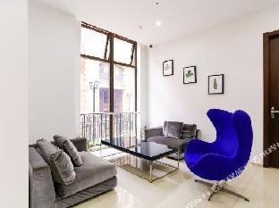 Nine Room Serviced Apartment Hotel in Hangzhou