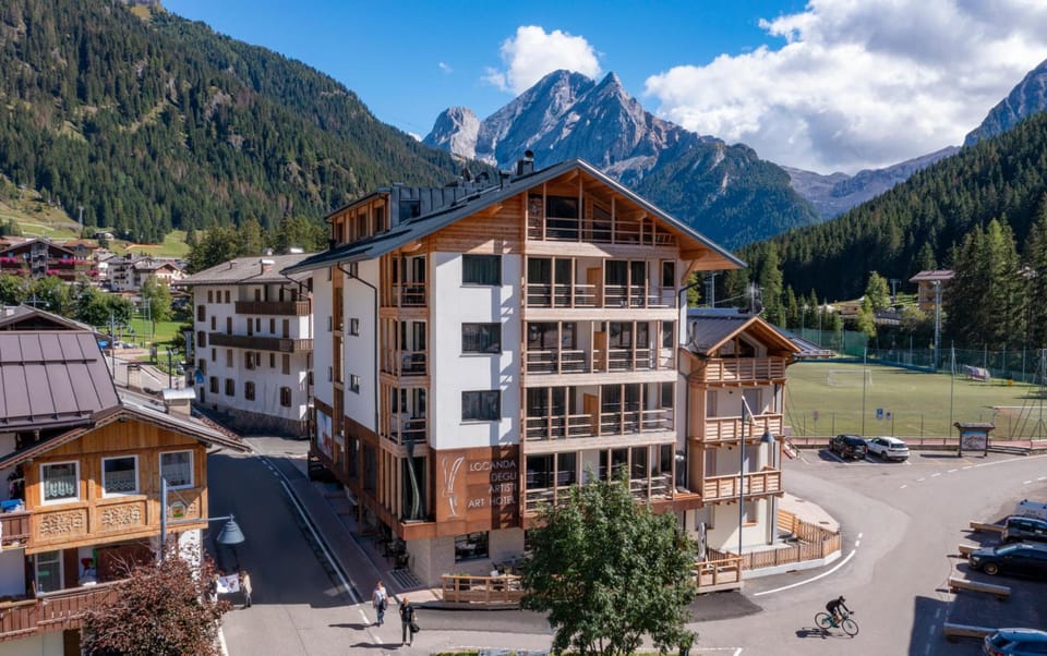 Locanda degli Artisti Art Hotel Hotel in Canazei