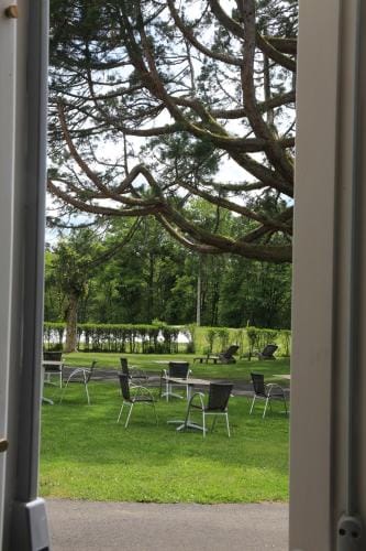 HOSTELLERIE LA BRUYERE Hotel in Auvergne-Rhône-Alpes