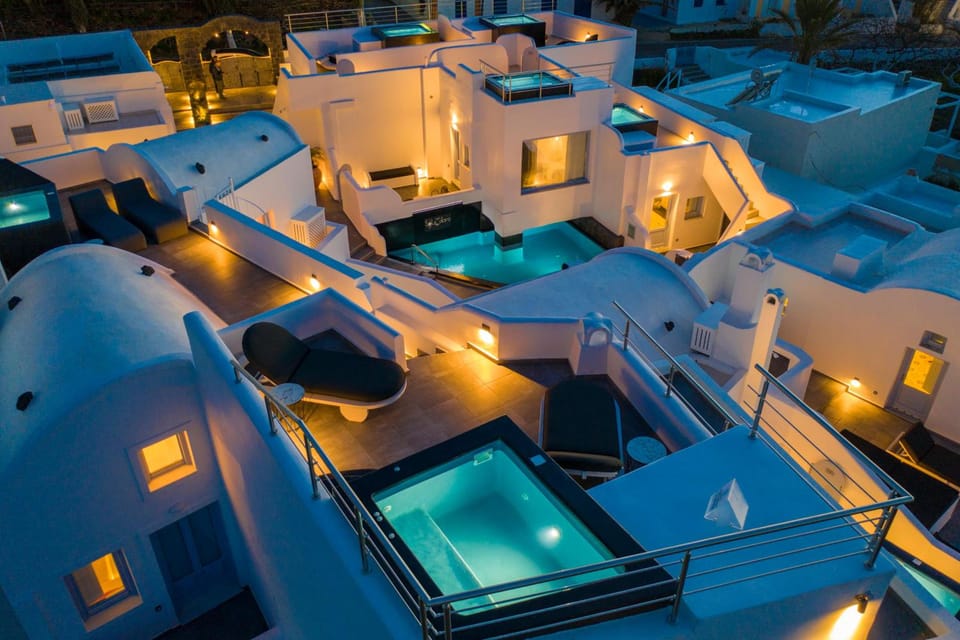 Sole d'oro Luxury Suites Hotel in Oia