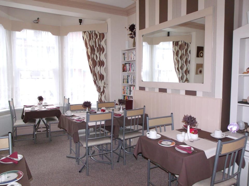 Jasmine Guest House Hotel in Bridlington