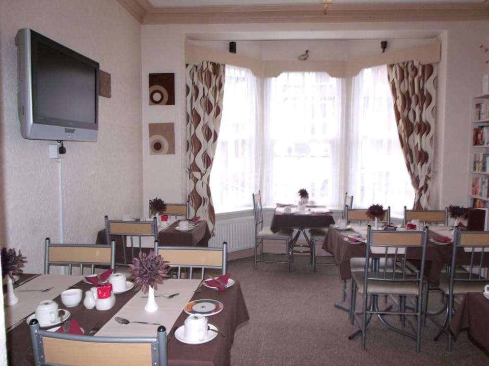Jasmine Guest House Hotel in Bridlington
