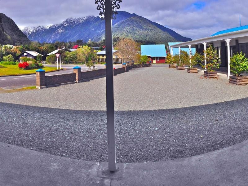 Terrace Motel Hotel in Franz Josef / Waiau