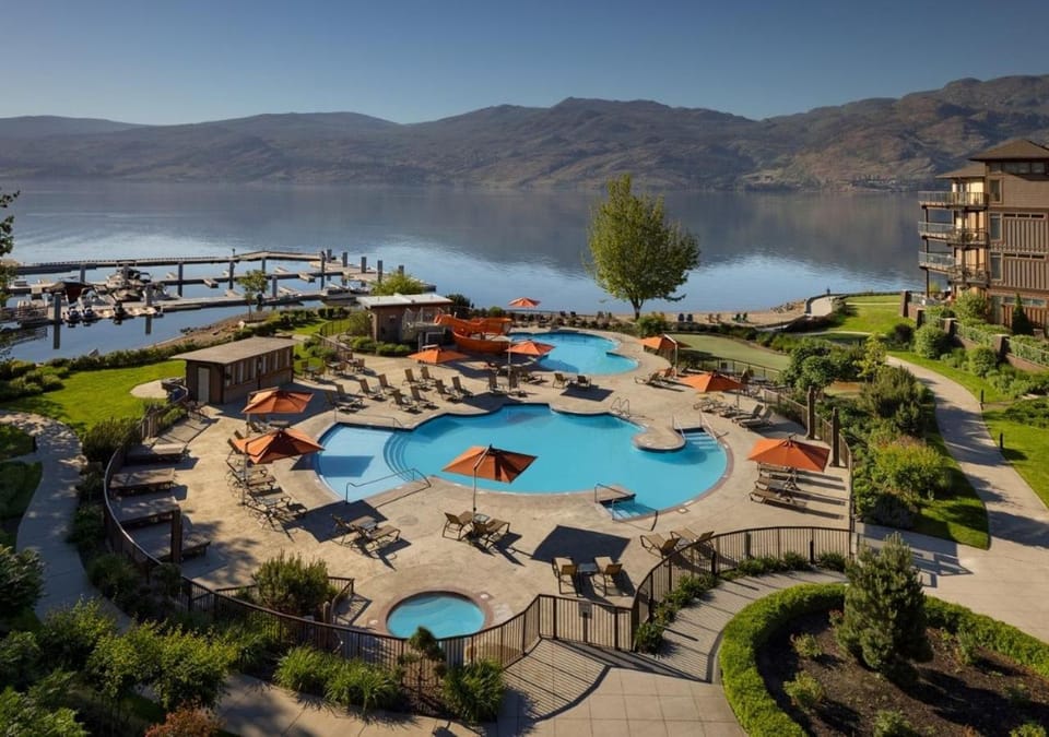 The Cove Lakeside Resort Resort in West Kelowna