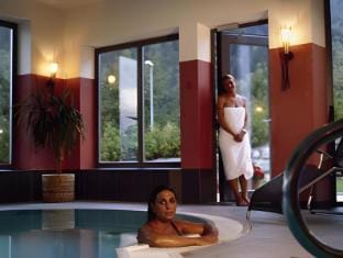 Wellnesshotel Liun B&B Hotel in Canton of Grisons