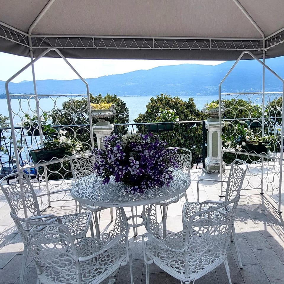 Albergo Pesce D'oro Hotel in Verbania