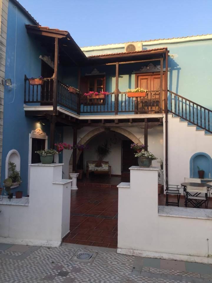 Villa Thermopilon Hotel in Larnaca