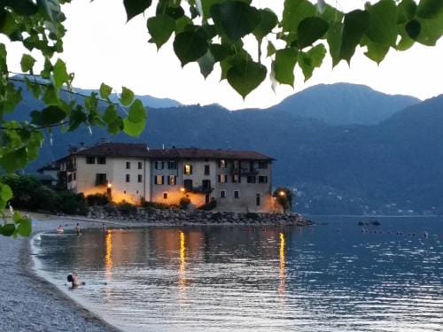 Antico Pozzo Apartment Hotel in Bellagio